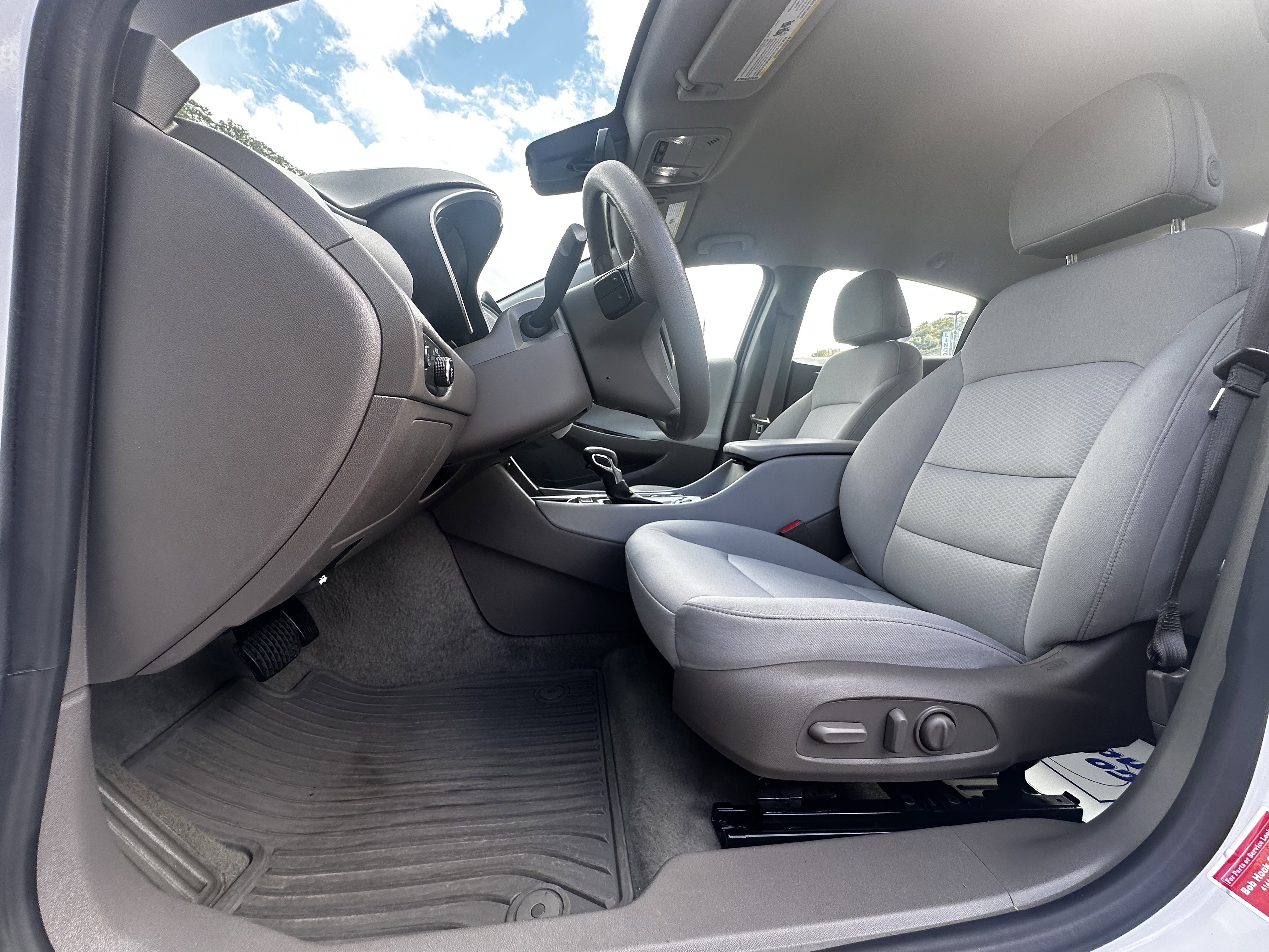 Used 2024 Chevrolet Malibu LS w/ Driver Confidence Package image 7