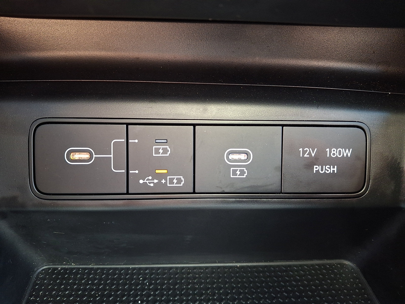 Certified 2025 Hyundai Tucson SE AWD/4WD image 23
