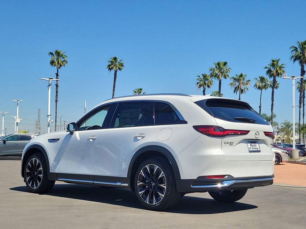 New 2026 MAZDA CX-90 Plug-In Hybrid w/ Premium Plus image 2