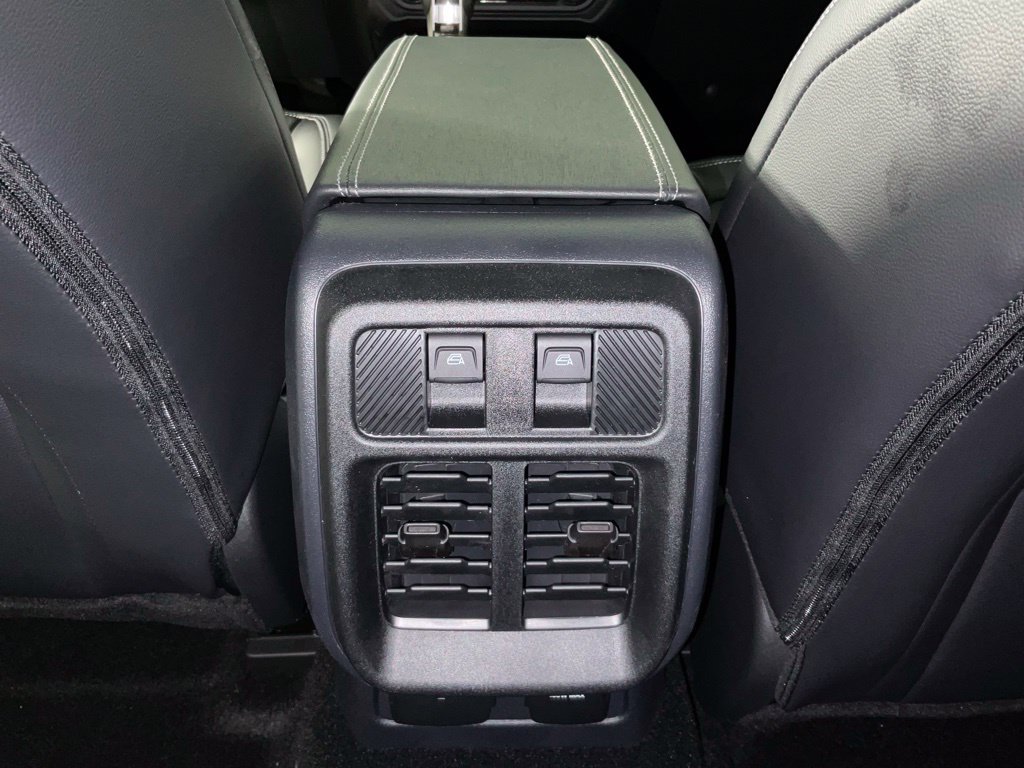 New 2026 Ford Bronco Outer Banks AWD/4WD image 17