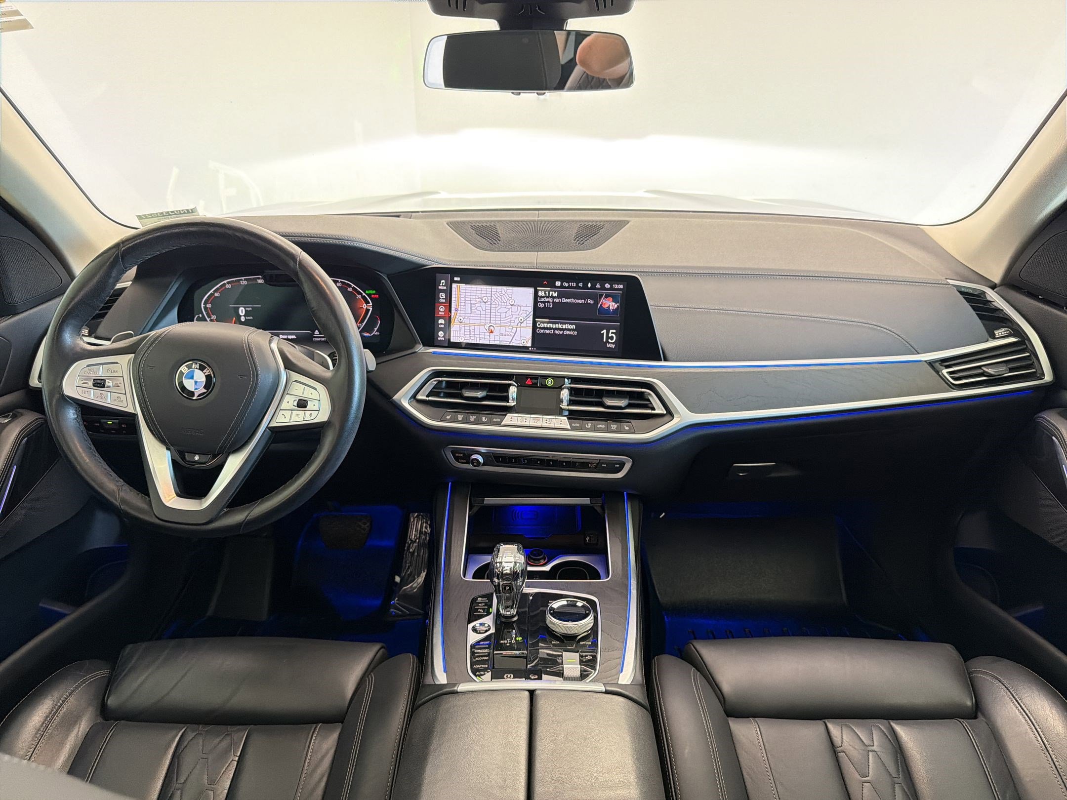 Used 2022 BMW X7 xDrive40i w/ Executive Package AWD/4WD image 16