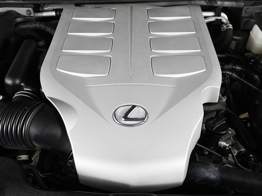 Used 2023 Lexus GX 460 Premium w/ Accessory Package AWD/4WD image 17