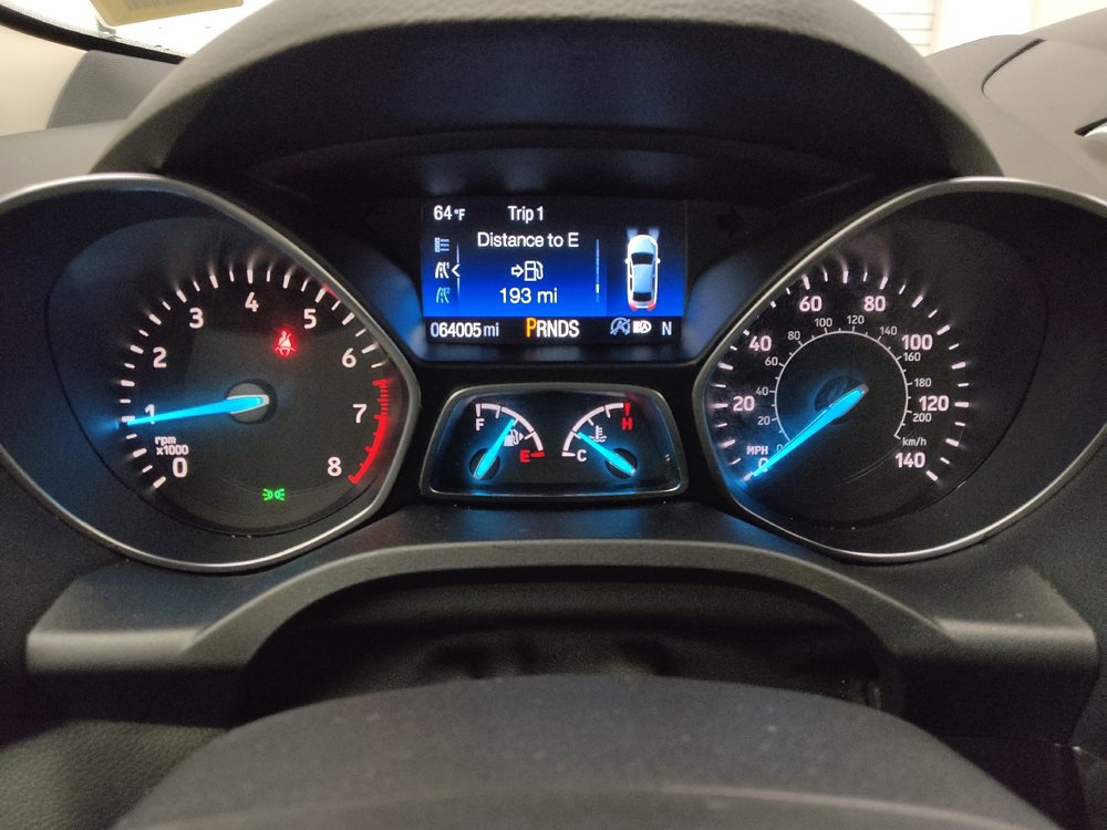 Used 2018 Ford Escape Titanium w/ Ford Safe & Smart Package image 23