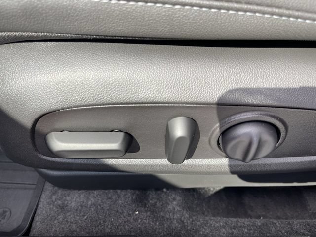 New 2026 Buick Envista Sport Touring w/ Convenience I Package FWD image 12