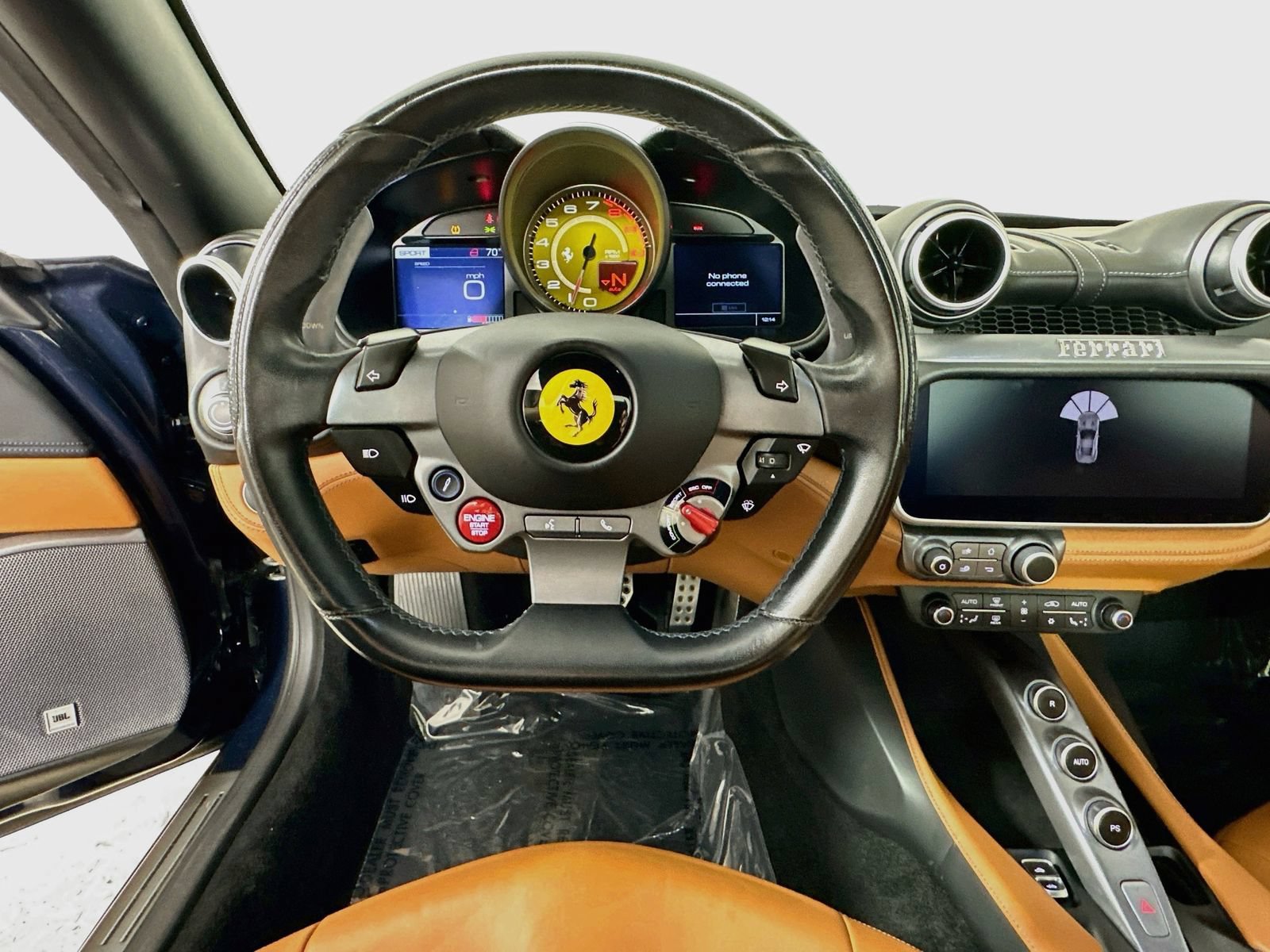 Used 2020 Ferrari Portofino RWD image 15