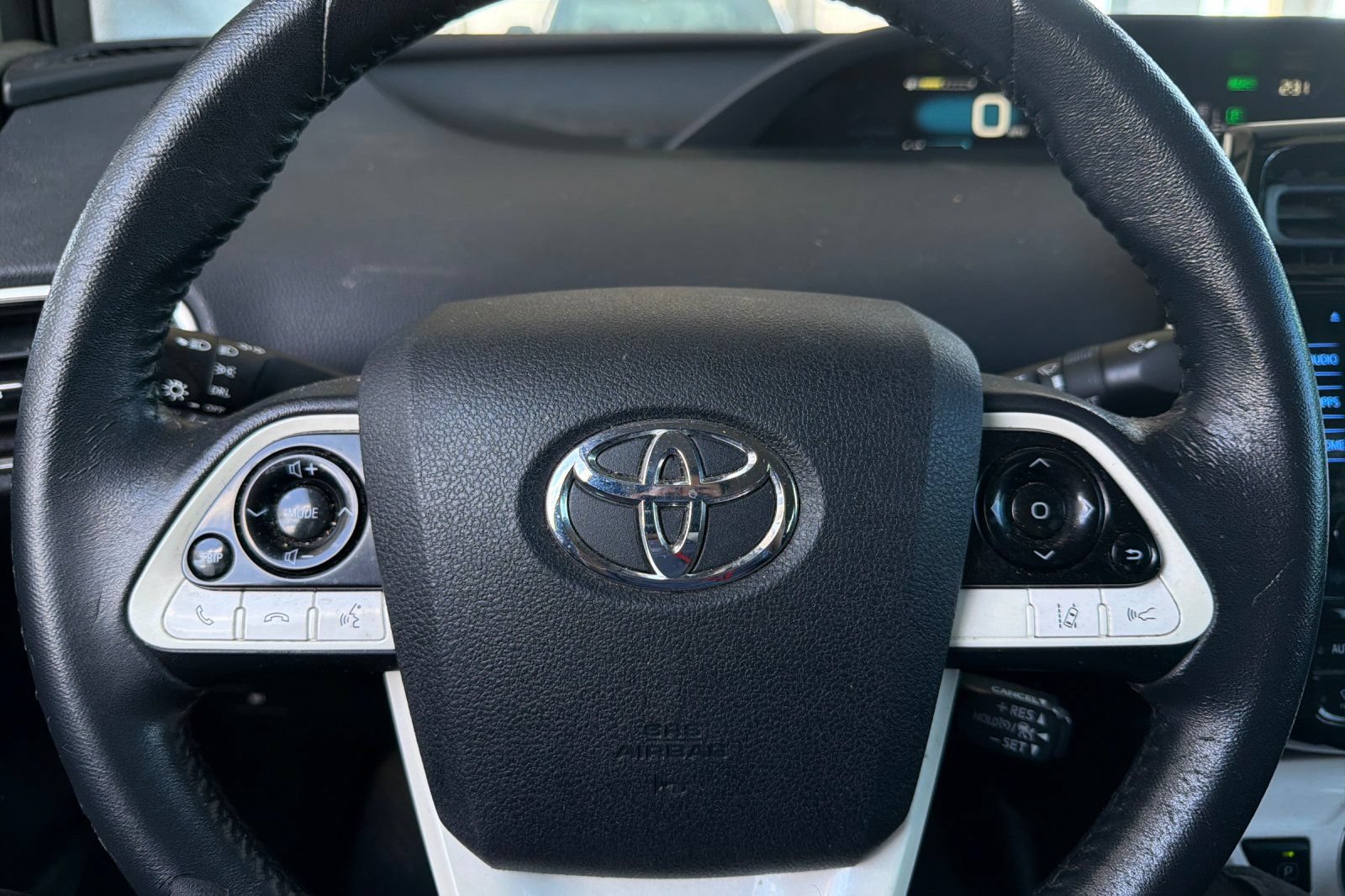 Used 2017 Toyota Prius Prime Plus FWD image 24
