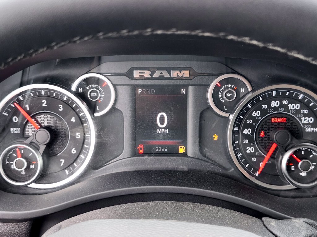 New 2026 RAM 2500 Big Horn AWD/4WD image 31