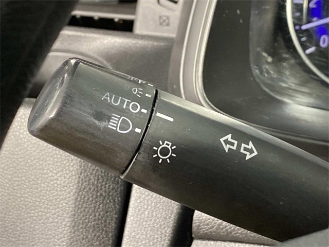 Used 2017 Honda Fit LX image 19