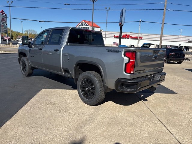 New 2026 Chevrolet Silverado 2500 LT image 2