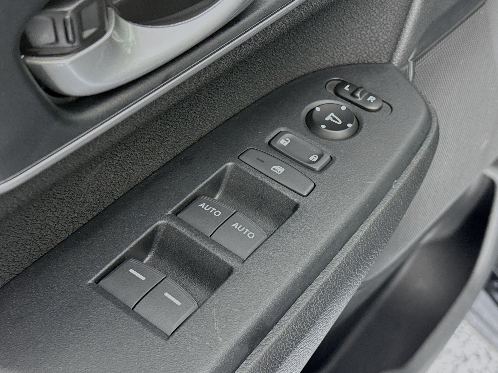 Certified 2020 Honda CR-V EX image 17