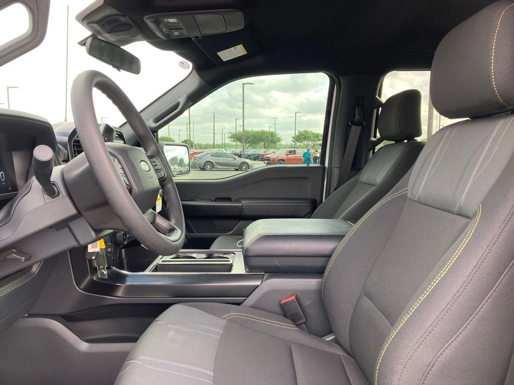Used 2025 Ford F150 STX image 8