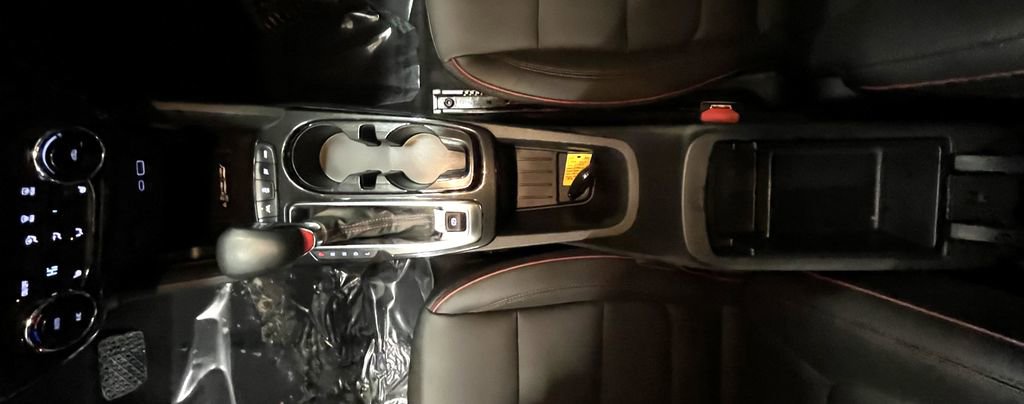 Used 2024 Chevrolet TrailBlazer RS w/ Convenience Package image 14