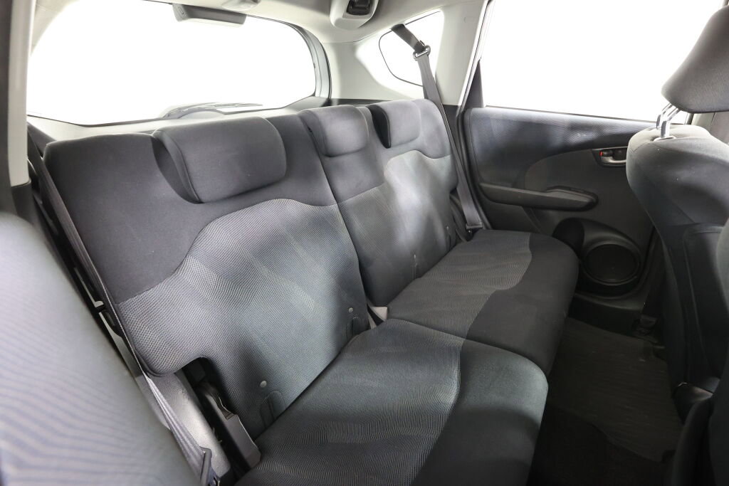 Used 2009 Honda Fit Sport image 20