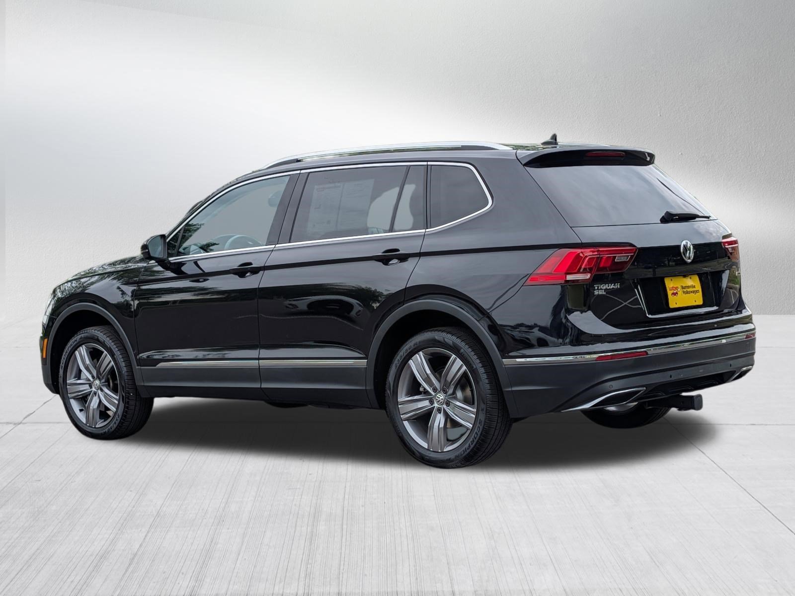 Used 2021 Volkswagen Tiguan SEL w/ 3-Row Tiguan MDO Package AWD/4WD image 5