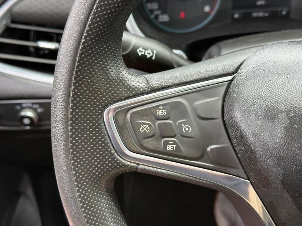 Used 2021 Chevrolet Malibu LT FWD image 18