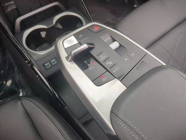 Used 2023 BMW X1 xDrive28i AWD/4WD image 12