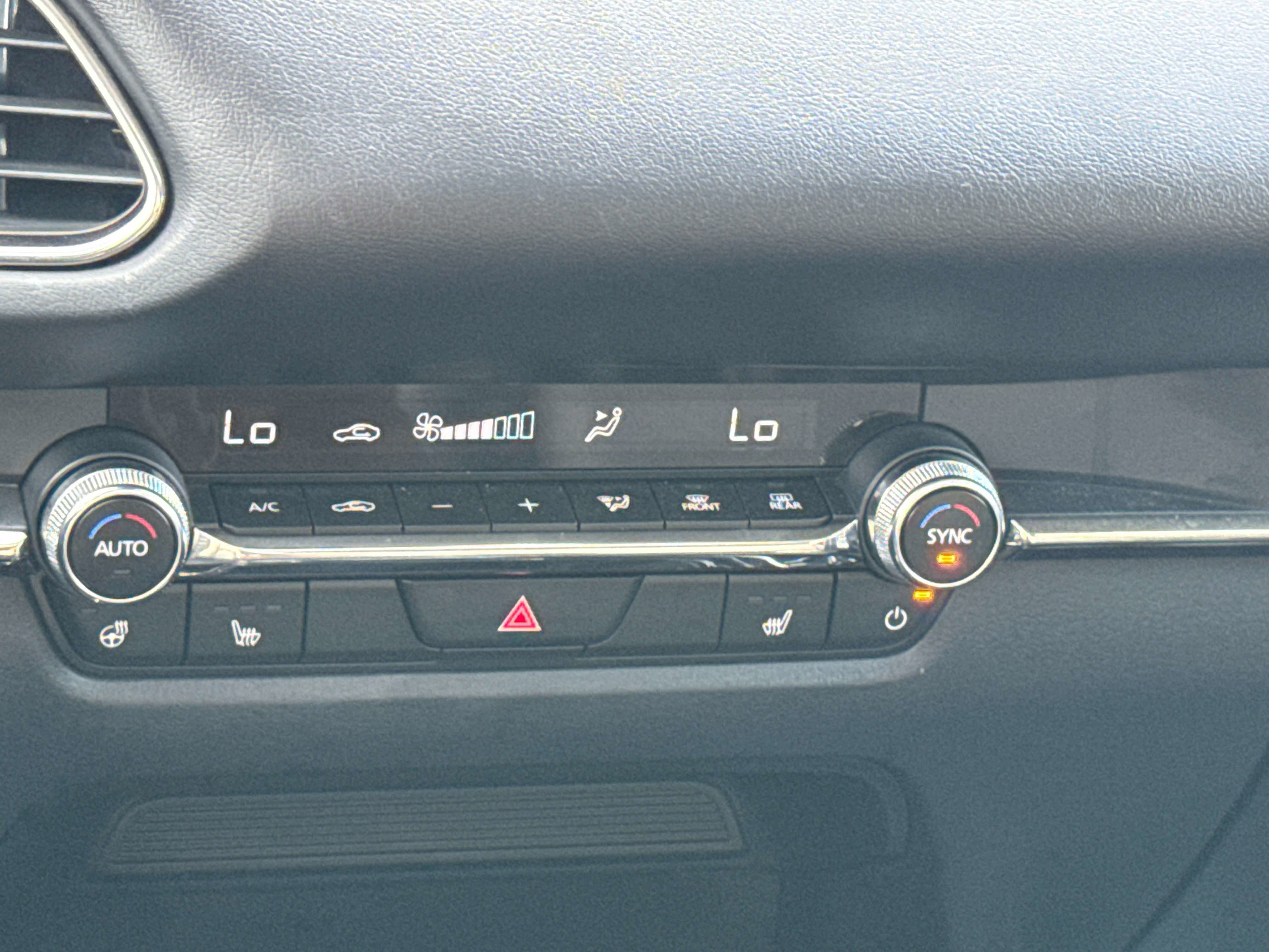 Certified 2025 MAZDA CX-30 2.5 Turbo w/ Premium Plus Pkg image 18