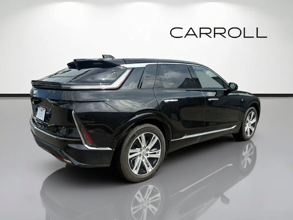 Certified 2024 Cadillac Lyriq Tech AWD/4WD image 3