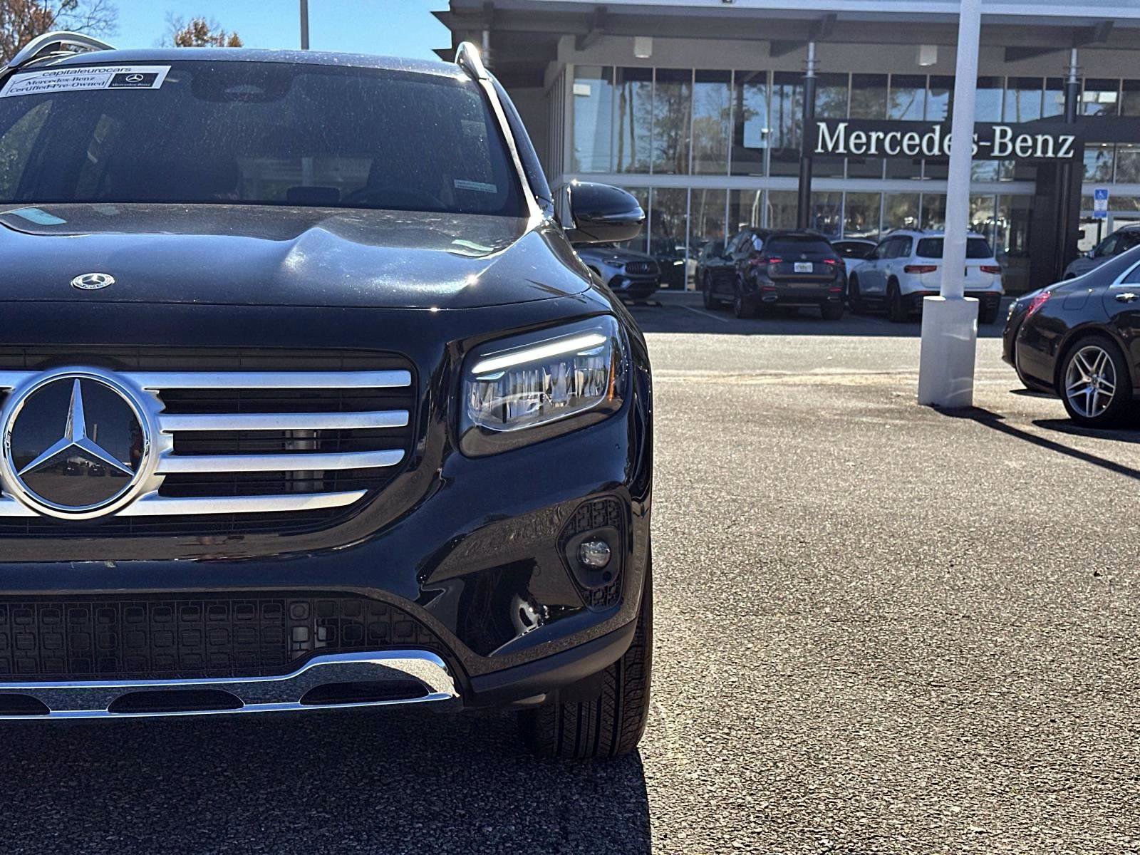 Certified 2025 Mercedes-Benz GLB 250 image 9