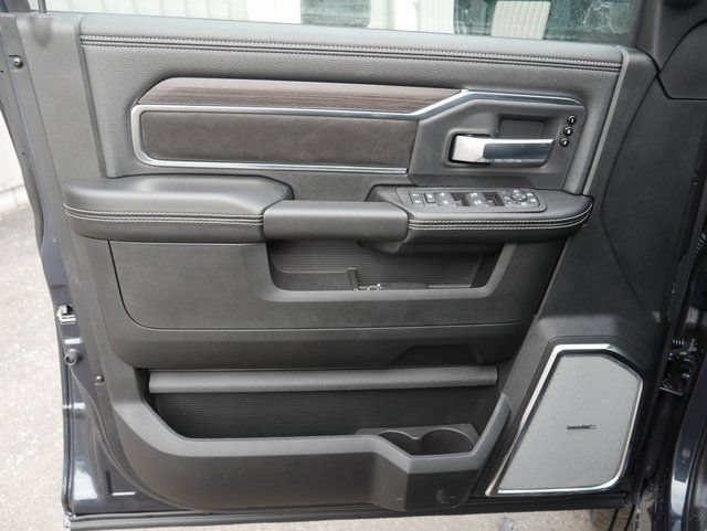 New 2026 RAM 3500 Laramie AWD/4WD image 16