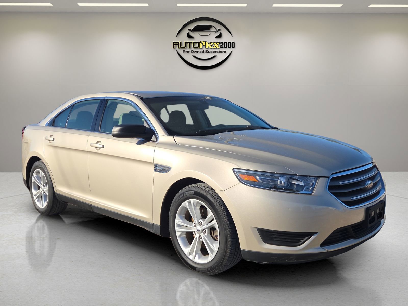 Used 2018 Ford Taurus SE