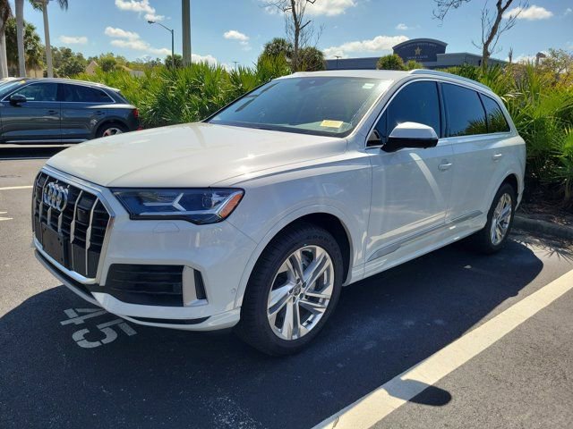 Used 2020 Audi Q7 3.0T Premium Plus image 2