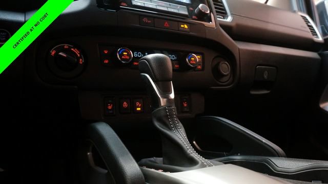 Certified 2024 Nissan Frontier SV w/ Hardbody Edition image 18