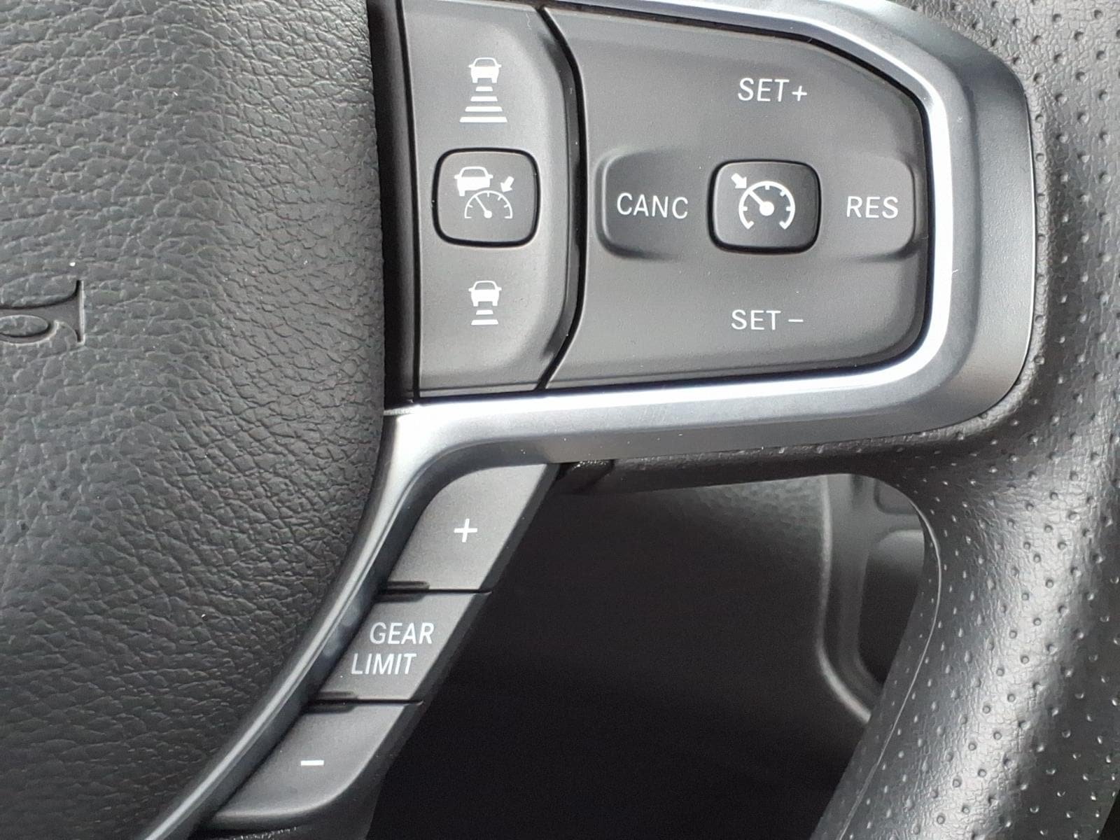 New 2026 RAM 2500 Warlock AWD/4WD image 17