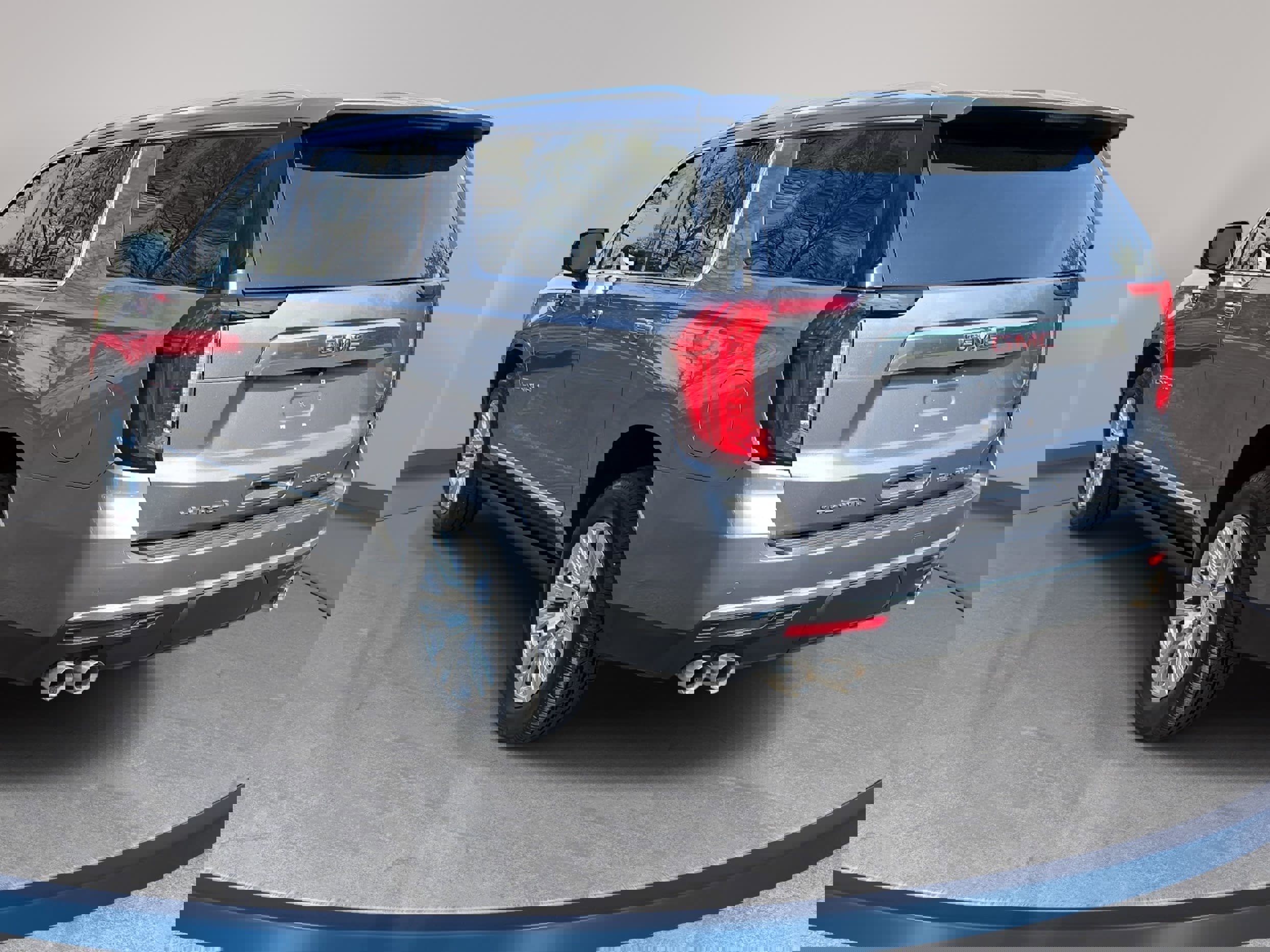 Used 2022 GMC Yukon XL Denali AWD/4WD image 7