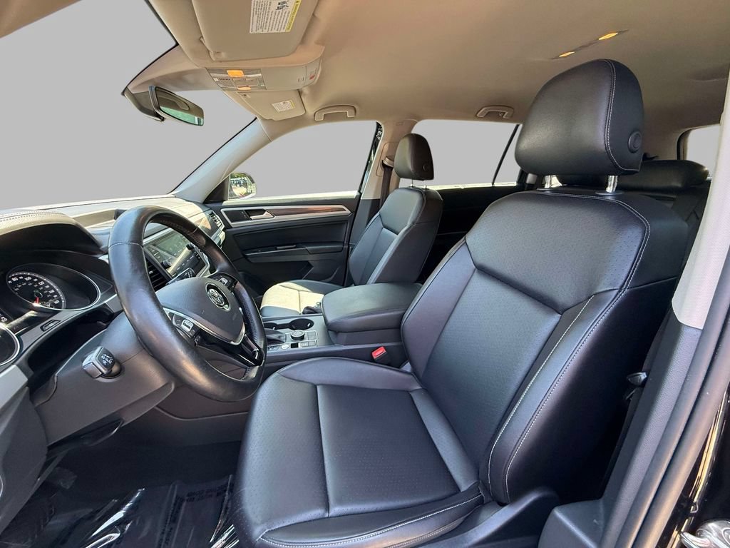 Used 2018 Volkswagen Atlas SE AWD/4WD image 2