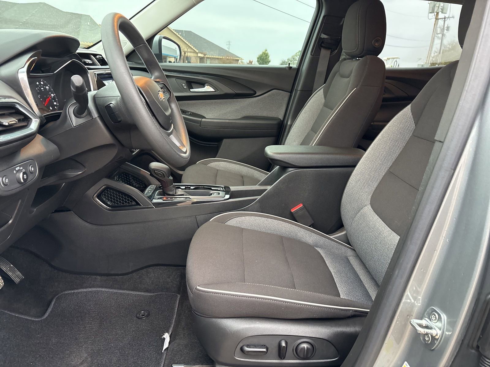 Certified 2023 Chevrolet TrailBlazer LT w/ Convenience Package image 10