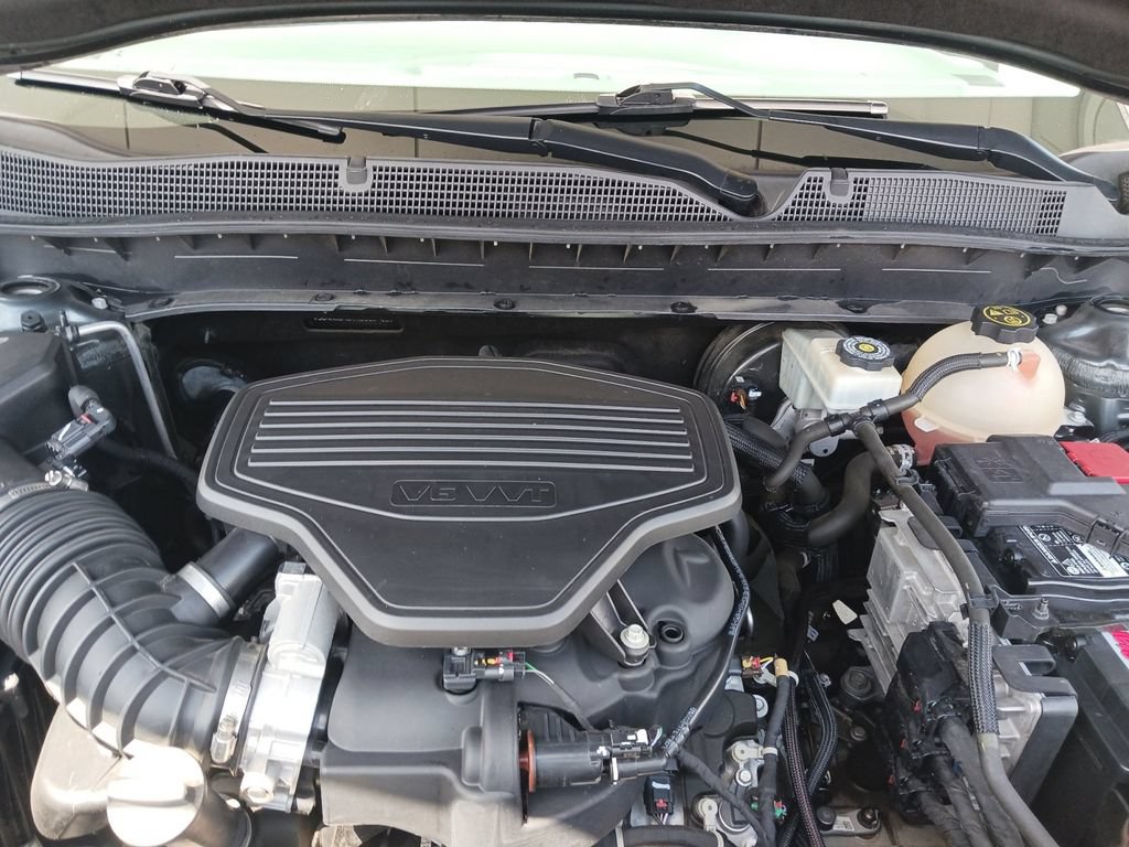 Used 2019 Chevrolet Blazer LT w/ Sun and Wheels Package FWD image 14