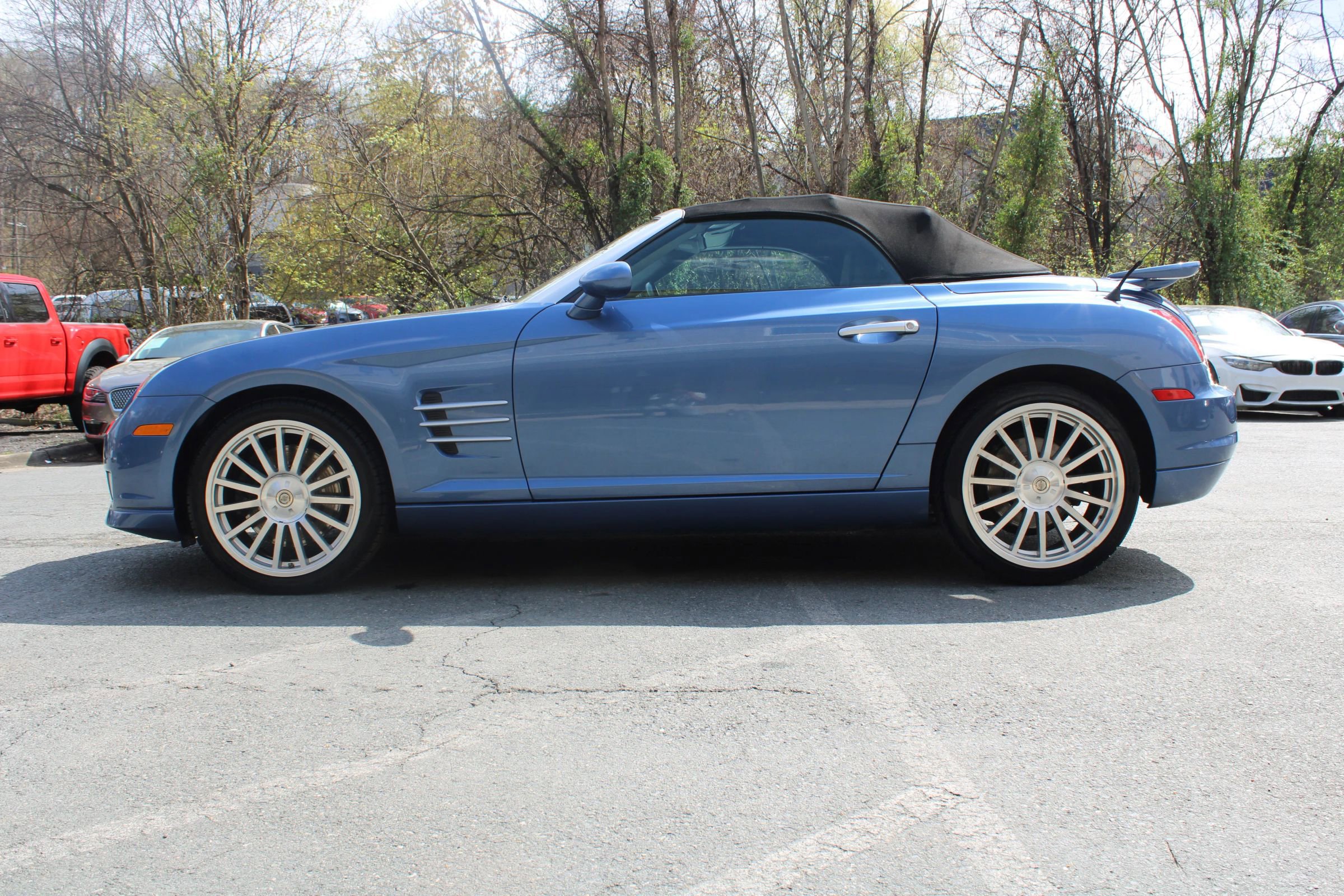 Used 2005 Chrysler Crossfire SRT-6 image 17