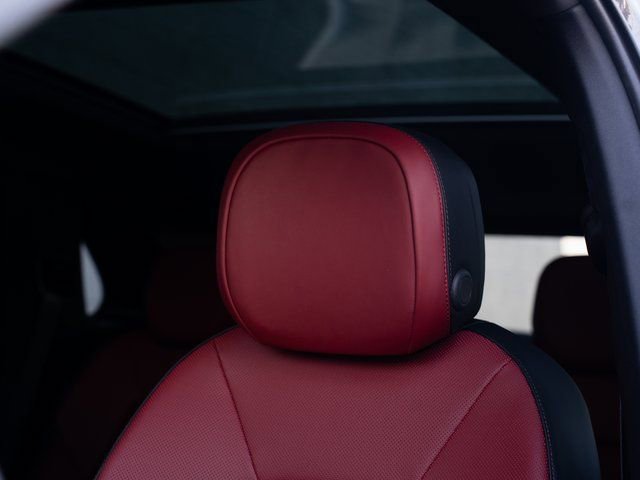 New 2026 Porsche Cayenne E-Hybrid AWD/4WD image 19