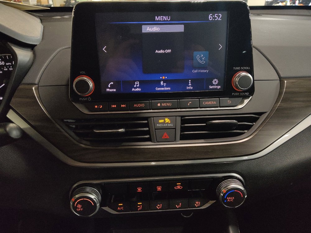 Used 2023 Nissan Altima 2.5 SV image 25