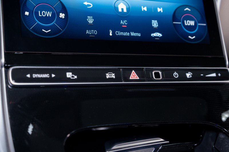 New 2026 Mercedes-Benz CLE 300 4MATIC Cabriolet image 26