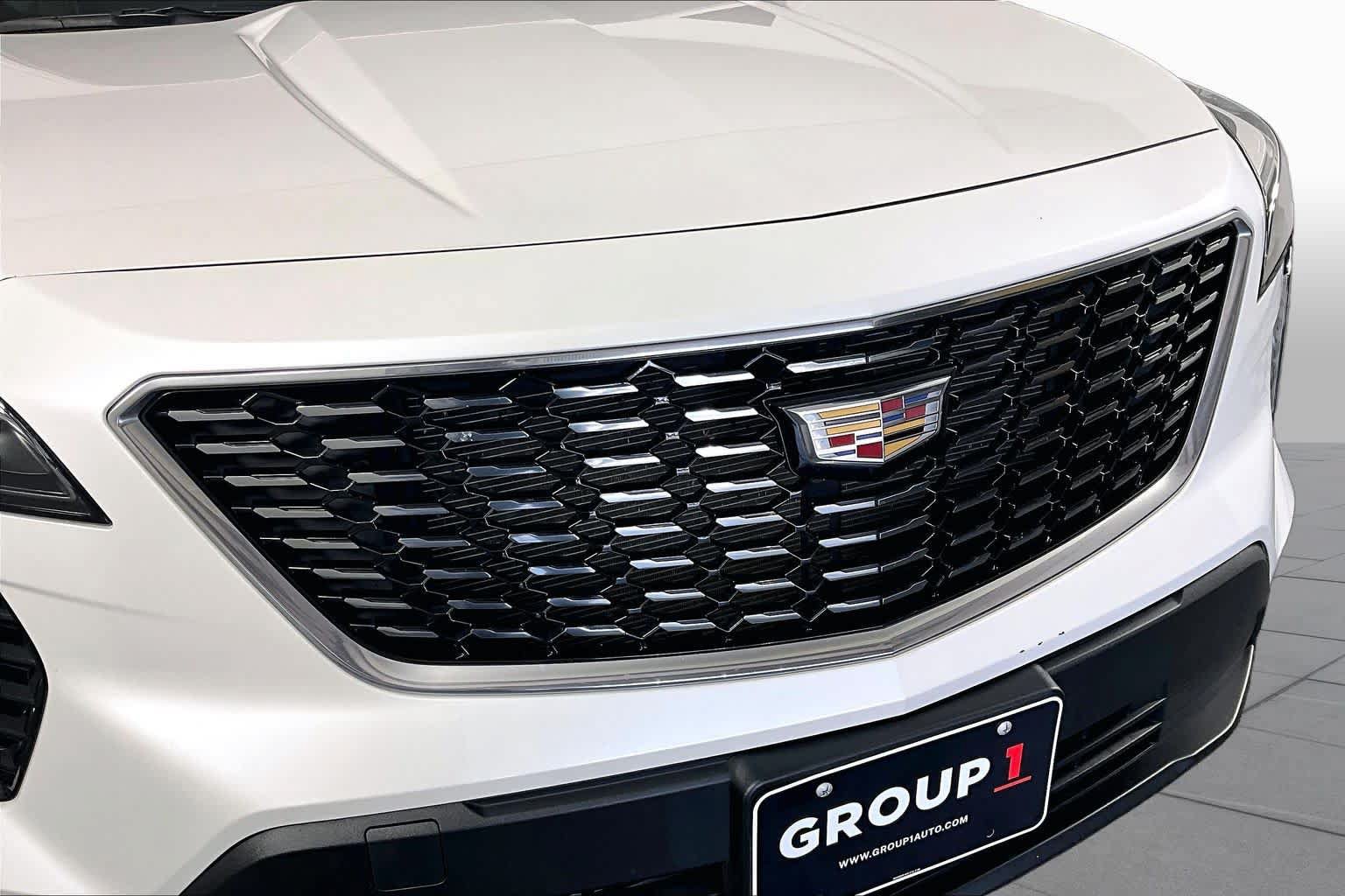 Certified 2023 Cadillac XT4 Luxury w/ Cold Weather Package FWD image 28