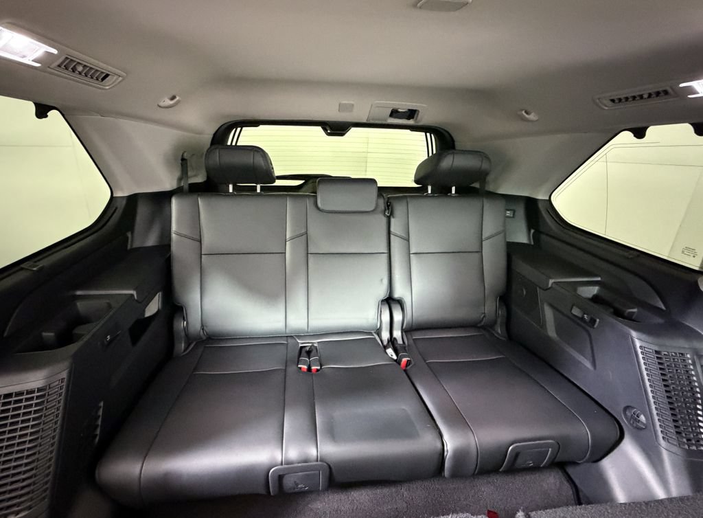 Used 2024 Toyota Sequoia Limited w/ TRD Off-Road Package AWD/4WD image 7