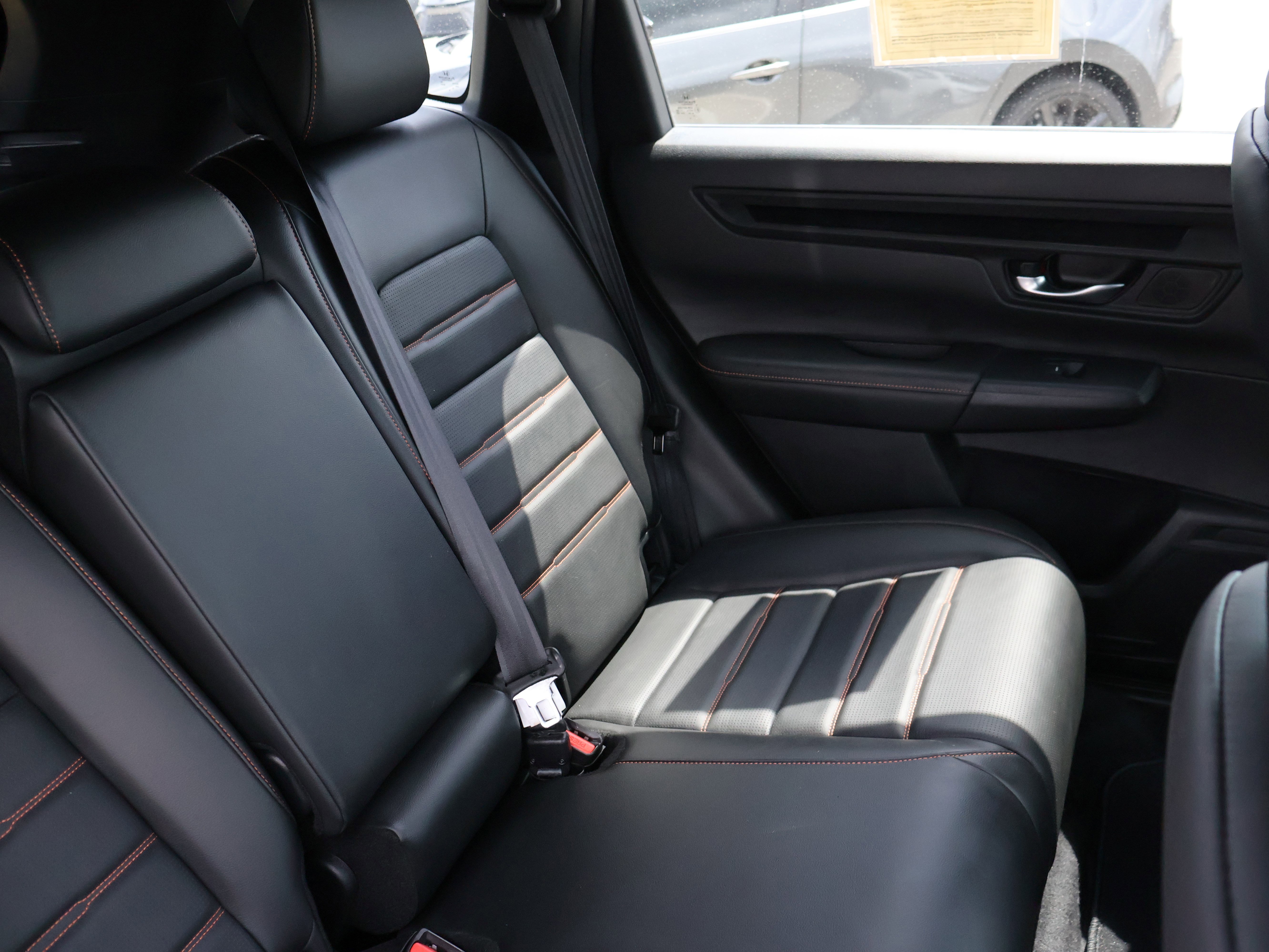 Used 2025 Honda CR-V Sport-L image 13