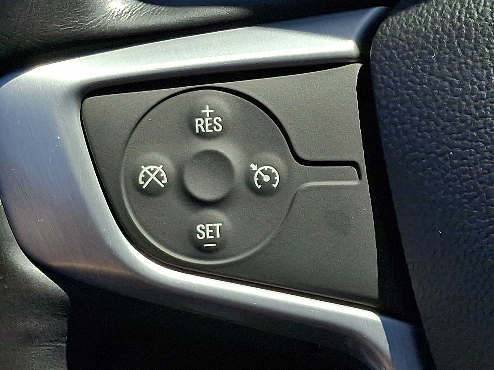 Used 2019 GMC Acadia SLT AWD/4WD image 23