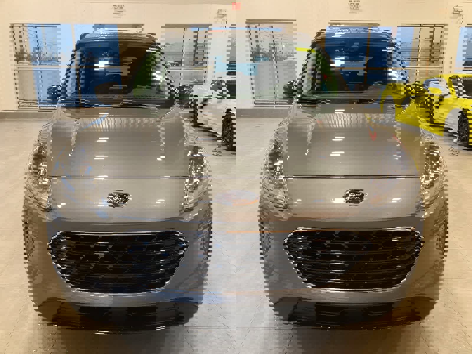 Certified 2021 Ford Escape SEL w/ SEL Stealth AWD Package image 2