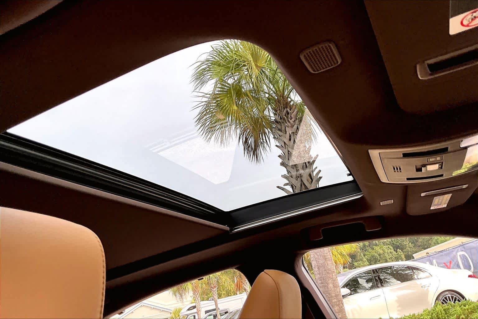 Used 2019 Lexus ES 350 Ultra Luxury w/ Accessory Package 2 FWD image 14