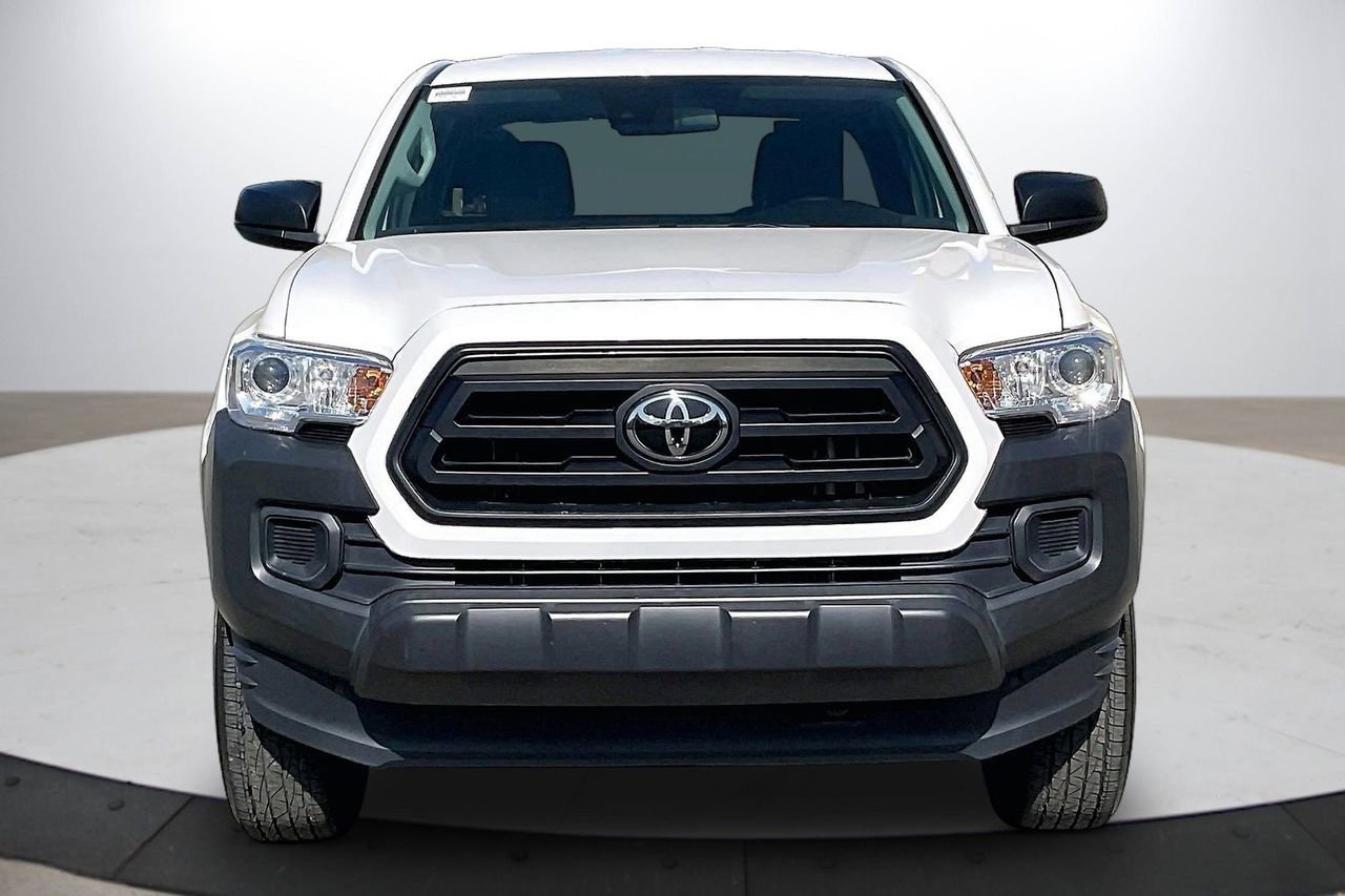 Used 2022 Toyota Tacoma SR RWD image 3