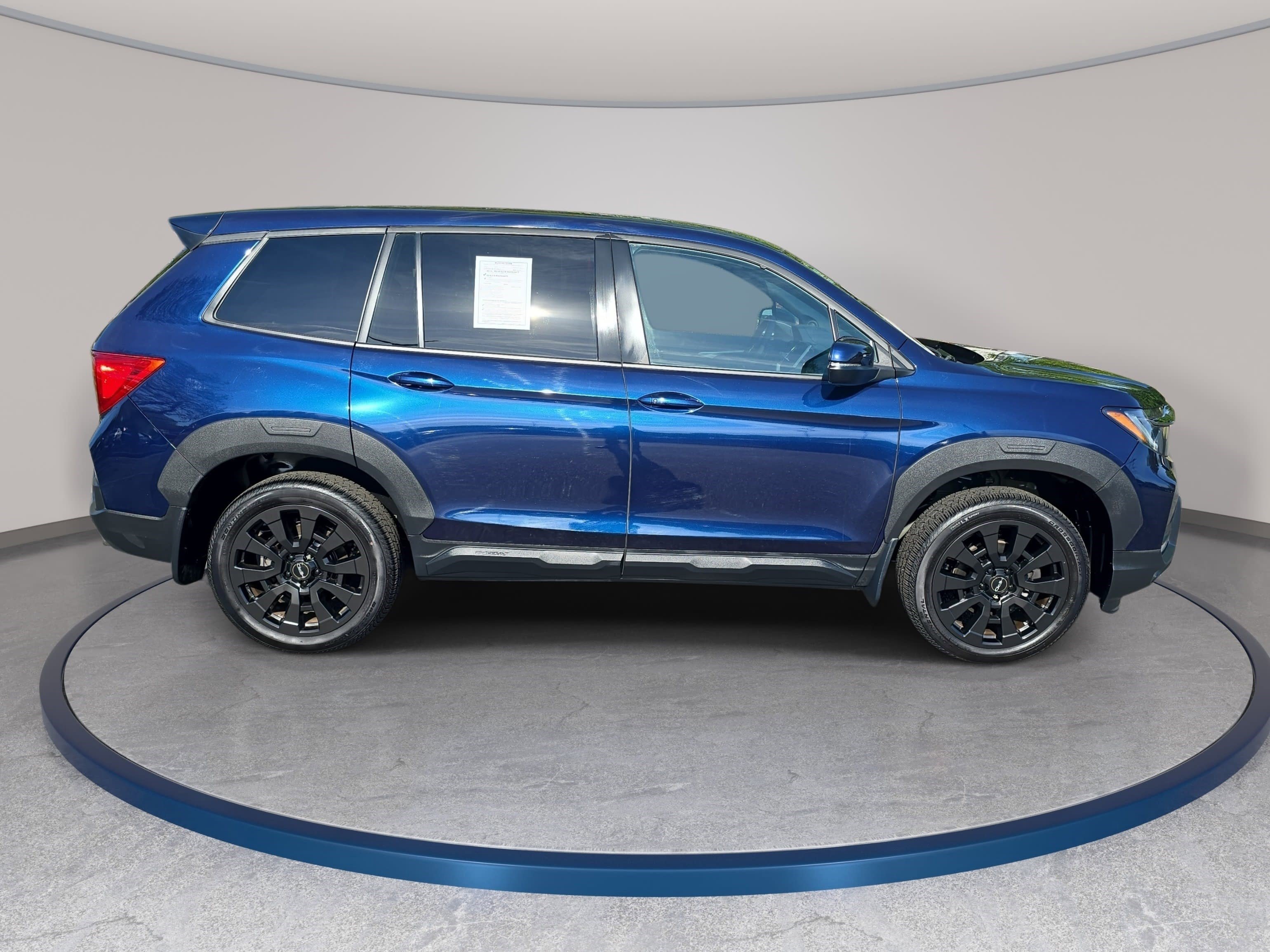 Certified 2023 Honda Passport EX-L image 4