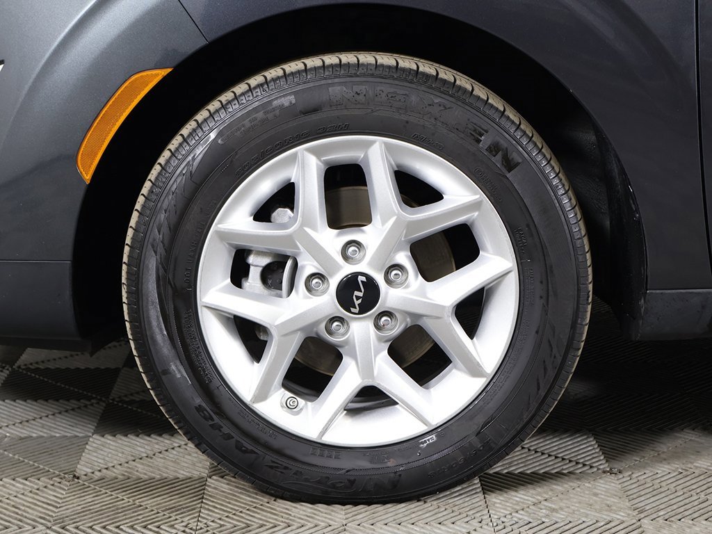 Used 2024 Kia Soul LX w/ Option Group 015 image 20