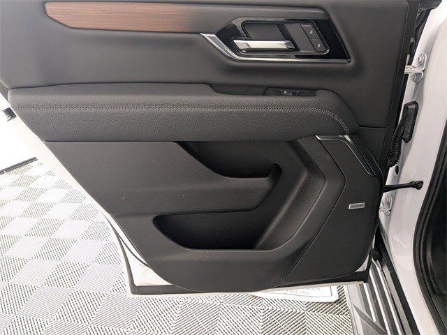 Certified 2025 GMC Yukon Denali image 30