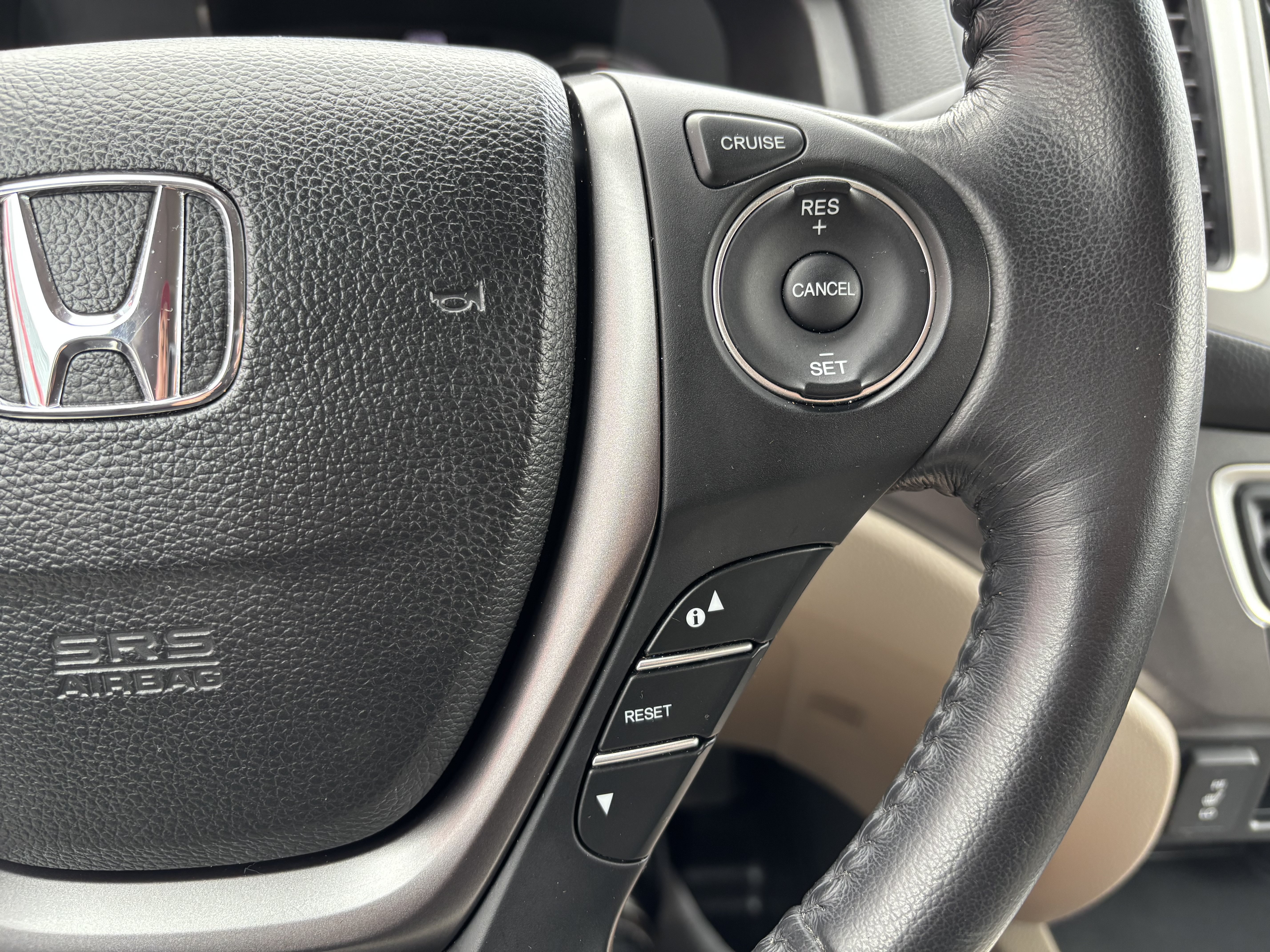 Used 2017 Honda Pilot EX-L image 21
