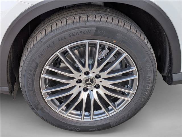 Used 2026 Mercedes-Benz GLC 300 image 9