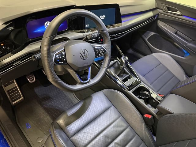 Used 2024 Volkswagen Golf R AWD/4WD image 4