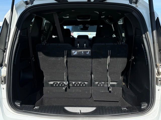 Used 2020 Chrysler Pacifica Touring w/ Advanced Safetytec Group image 25